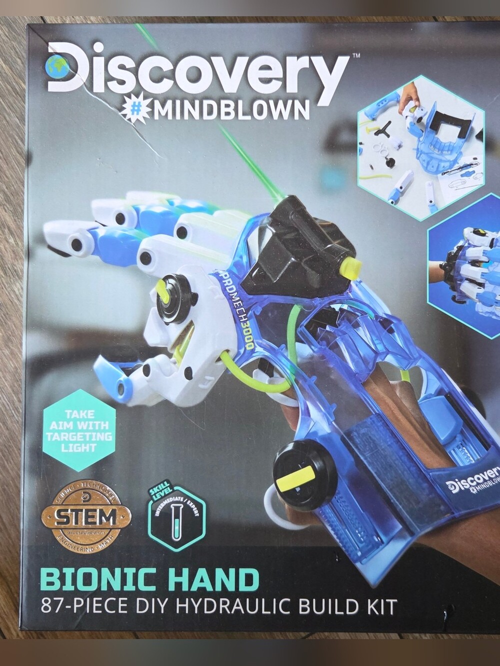 Discovery Mindblown Bionic Hand